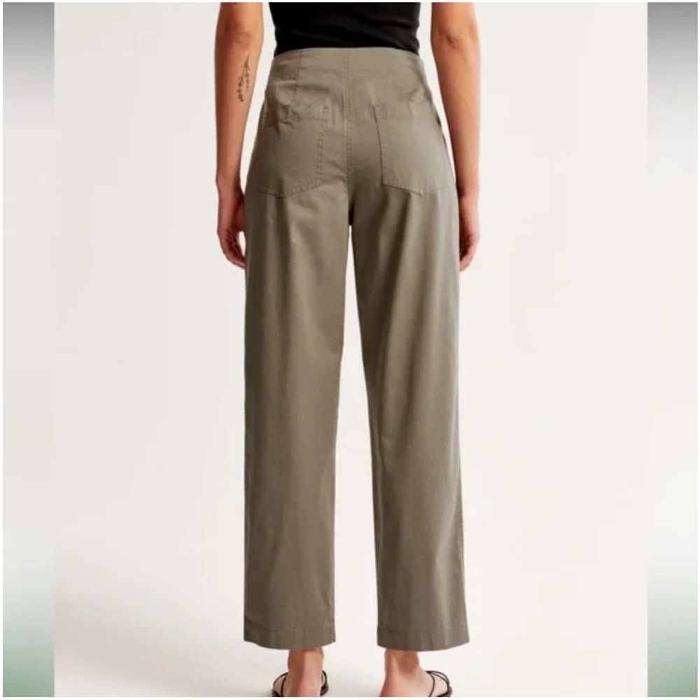 Abercrombie High Rise Taper Utility Pant - Picture 2 of 4